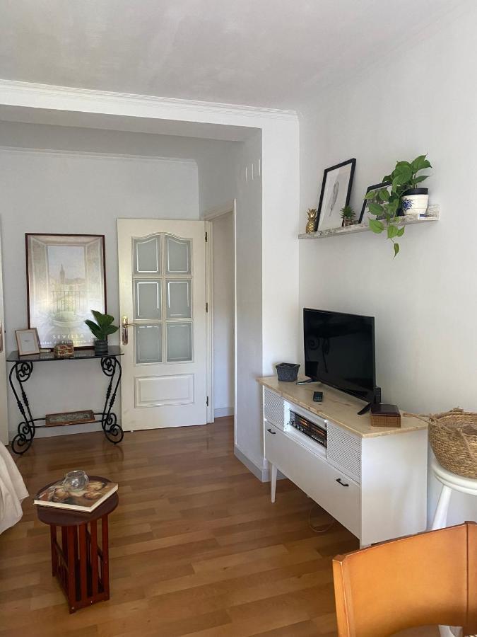 Acogedor Apartamento En Pleno Corazon De Triana Siviglia Esterno foto