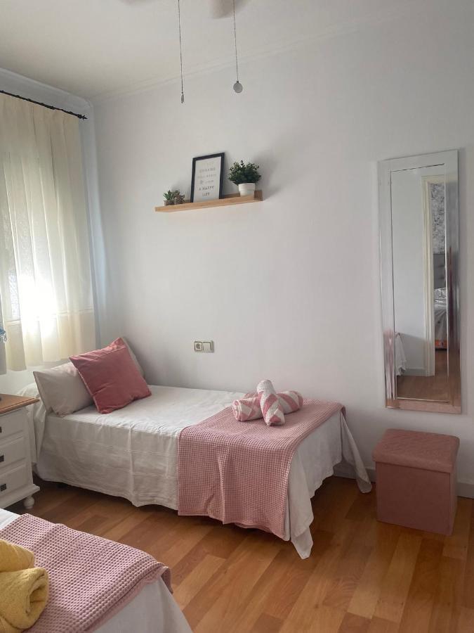 Acogedor Apartamento En Pleno Corazon De Triana Siviglia Esterno foto