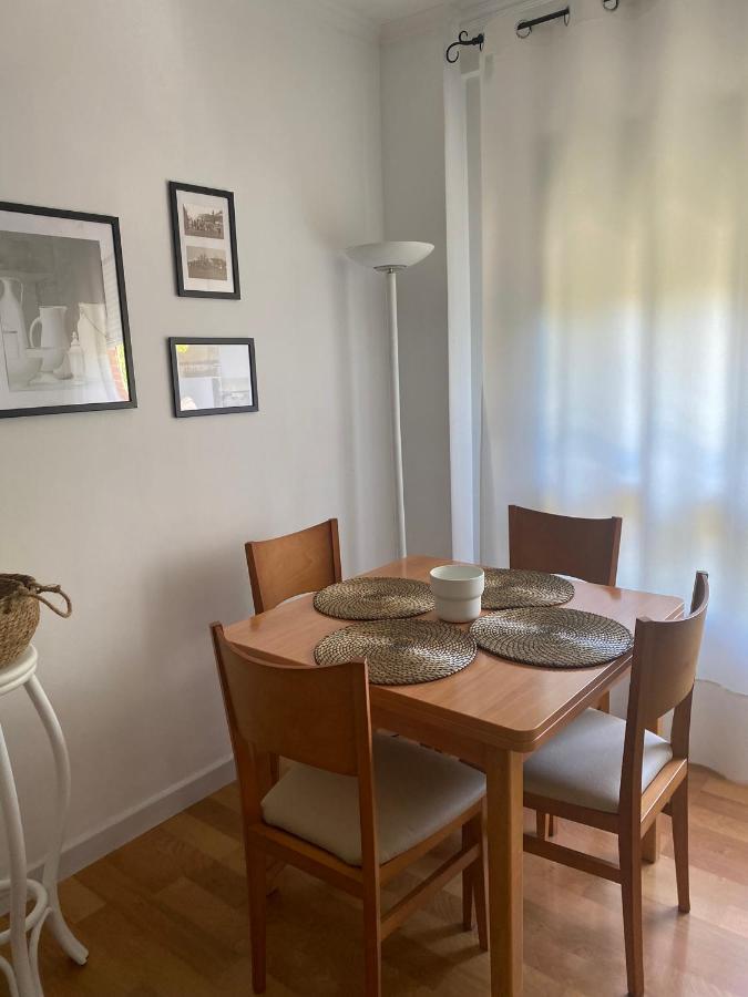 Acogedor Apartamento En Pleno Corazon De Triana Siviglia Esterno foto