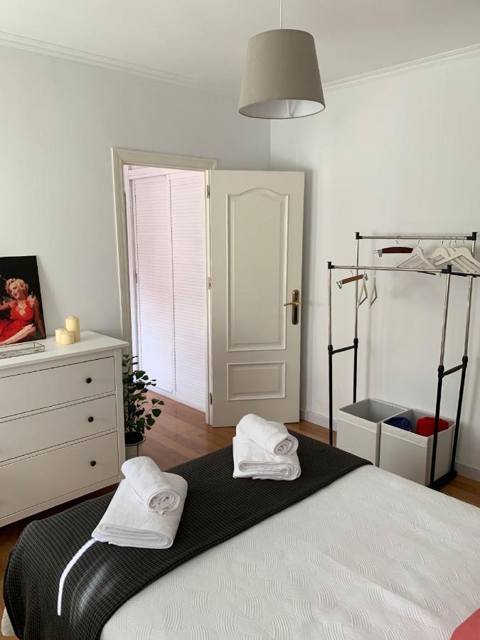 Acogedor Apartamento En Pleno Corazon De Triana Siviglia Esterno foto